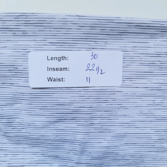 LULULEMON Wunder Under Crop II (Special Ed… - Picture 12 of 13